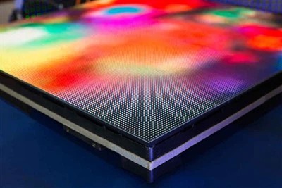 カーテンウォールで最も費用対効果の高いLED透明スクリーンをどこで購入しますか？